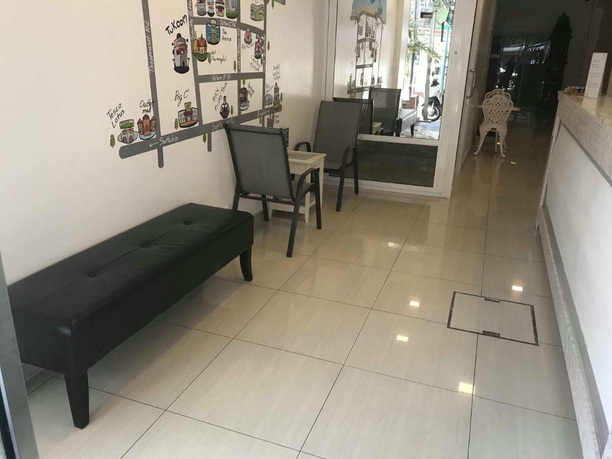 SnoozZotel Pattaya Buitenkant foto